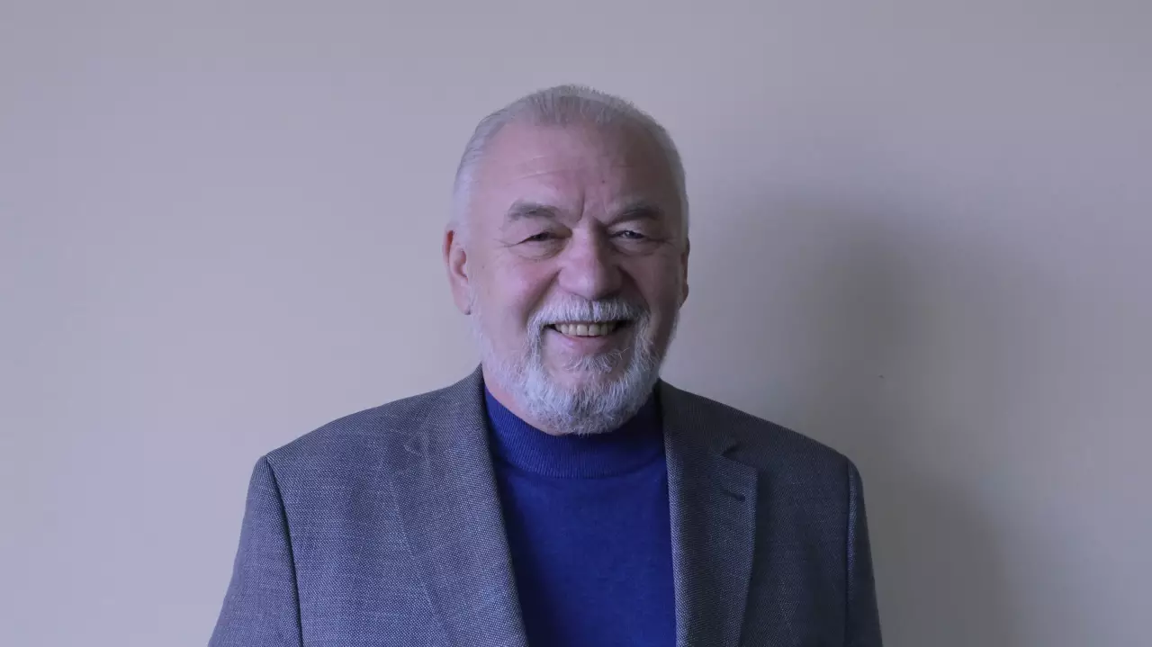 Селиверстов Юрий Иванович