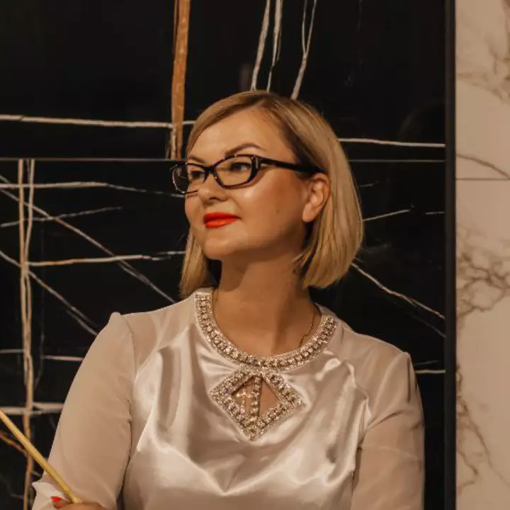 Заведующая кафедрой ДАС Тикунова Светлана Владимировна, к.ф.н., доцент