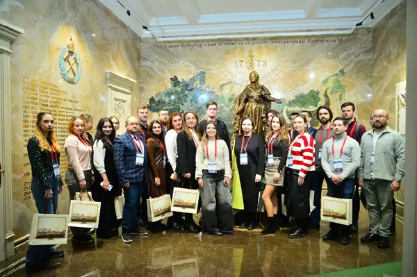 Экскурсия по Санкт-петербургскому горному университету