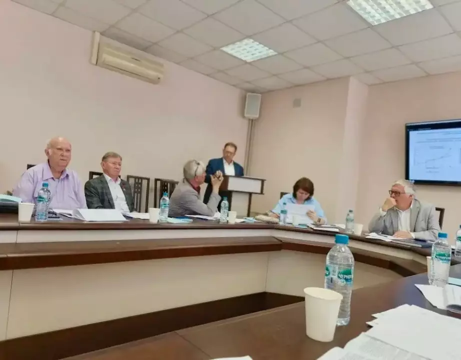Состоялись защиты диссертаций 
