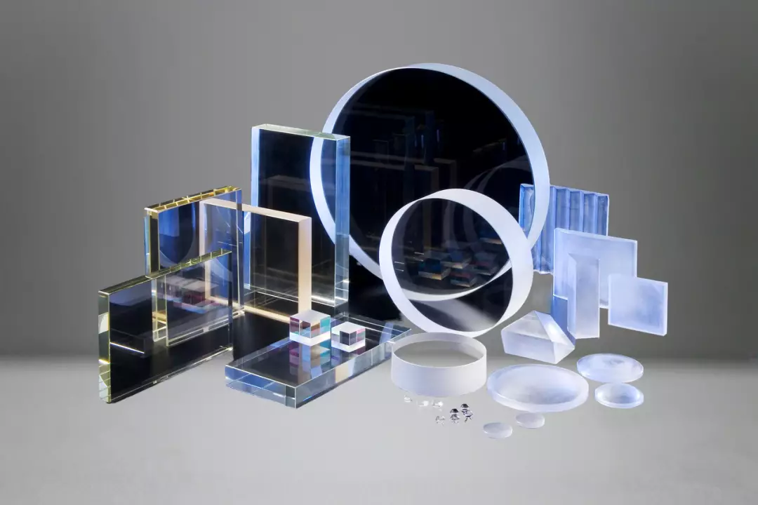 Оптическое стекло