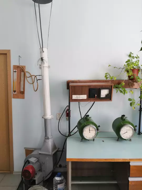 Стенд № 4 - "Определение характеристик центробежного вентилятора"