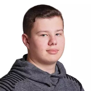 Зверев Кирилл Константинович