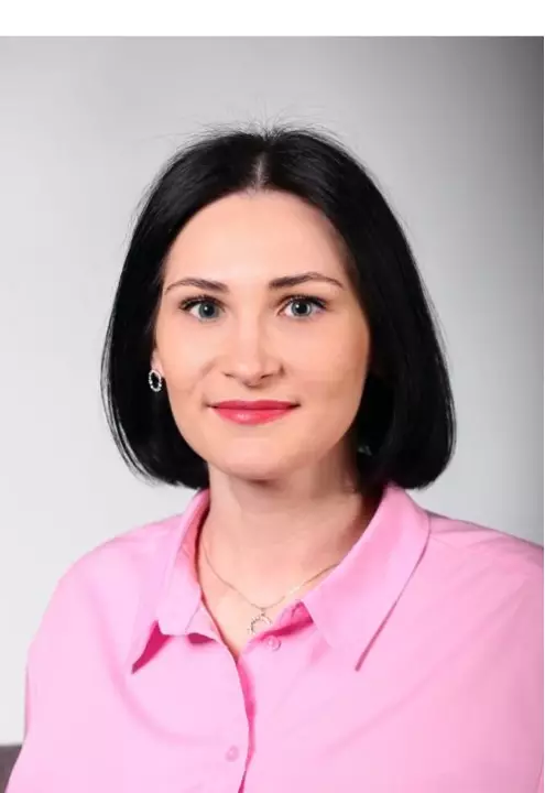 Баженова Оксана Олеговна 