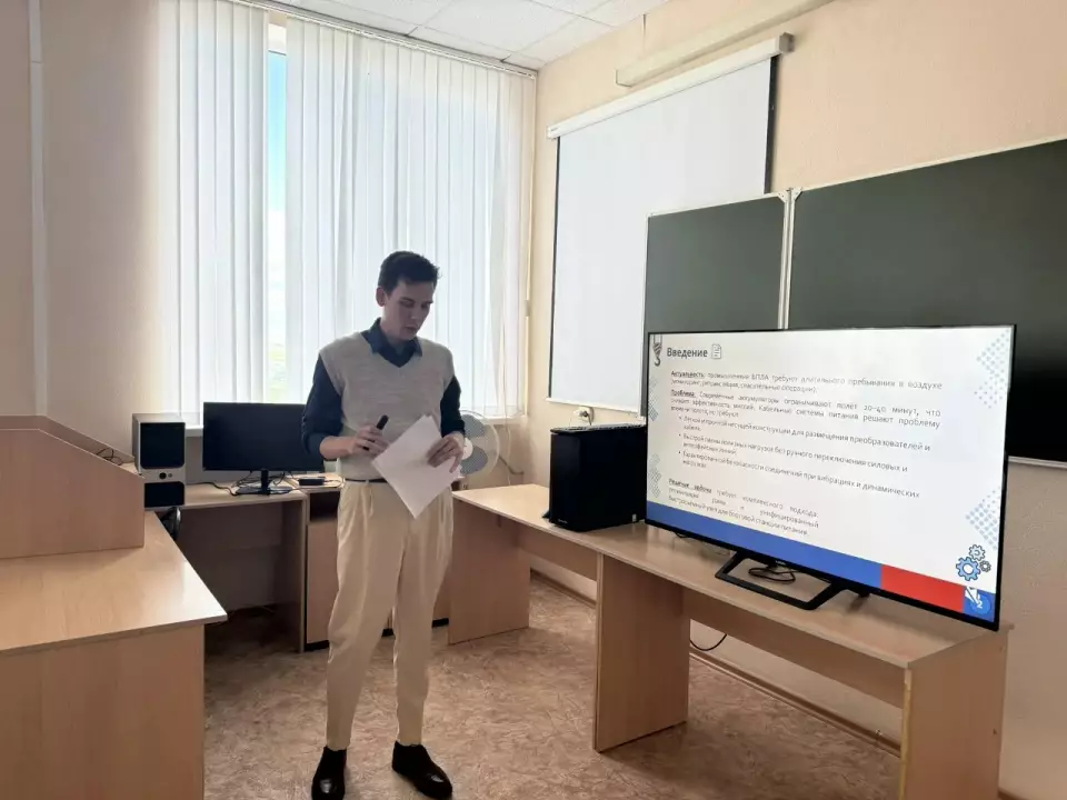 Участие студентов каф. ПТиДМ в научной конференции 