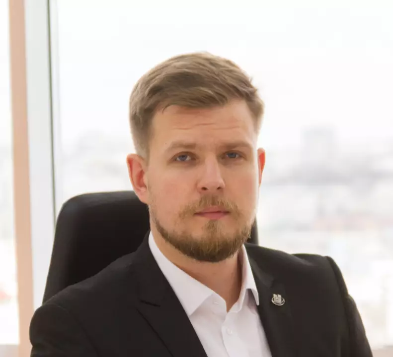 Ткаченко Евгений Сергеевич