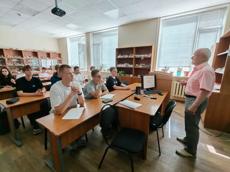 Первокурсники кафедры СМИК БГТУ им. В.Г. Шухова приступили к занятиям