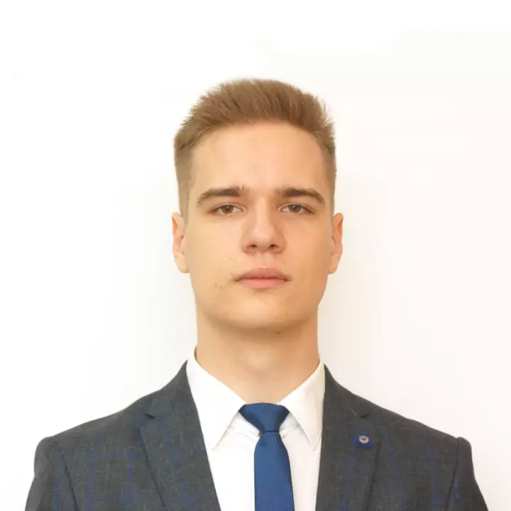 Пахомов Владислав Евгеньевич