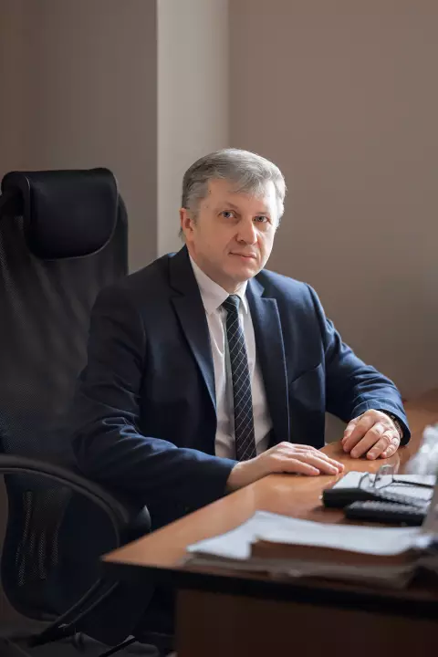  Поздравляем с днем рождения заведующего кафедрой «Стандартизация и управление качеством», доктора технических наук, профессора Пучку Олега Владимировича!