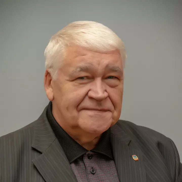 Коновалов Владимир Михайлович