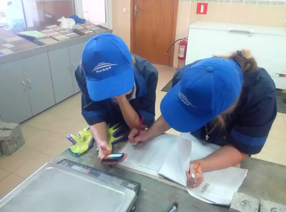 Студенты на выездной практике на предприятии ООО «Выбор-С»