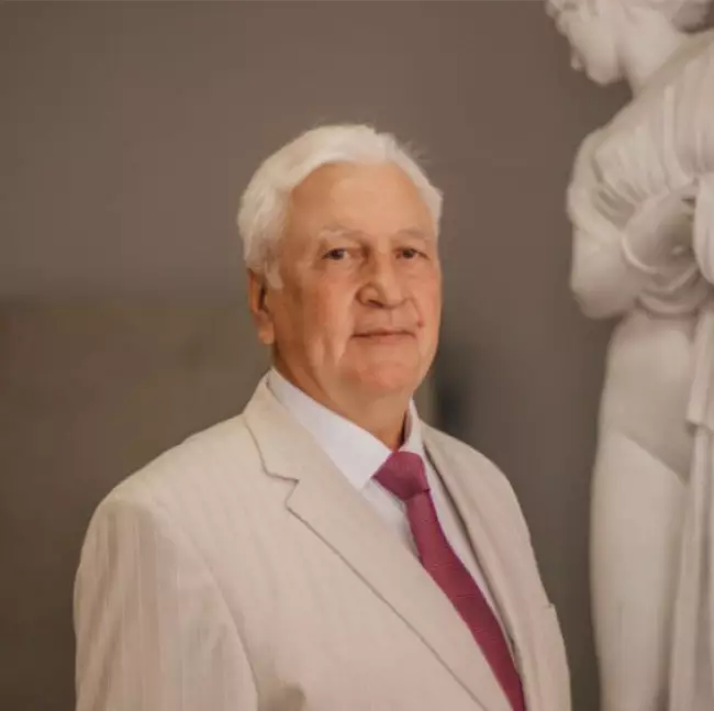 Бахарев Виктор Владимирович